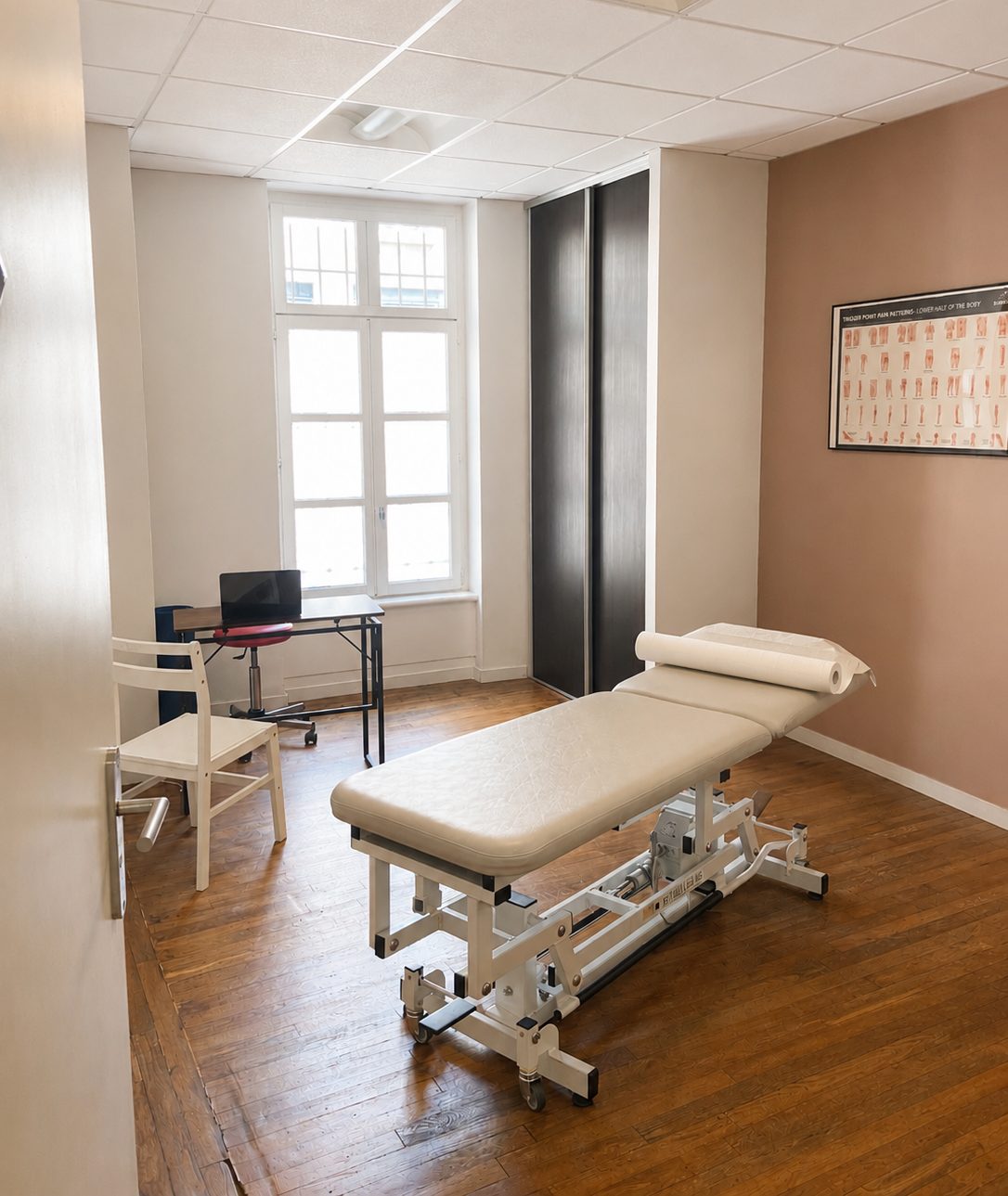 Salle de consultation du cabinet d'ostéopathie de Toulouse Récollets